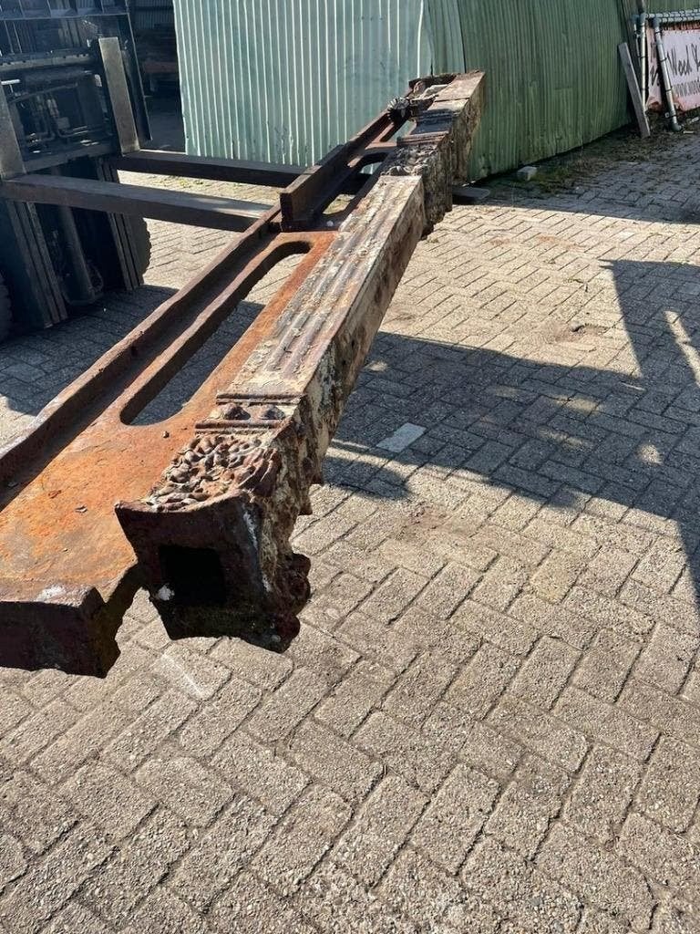 ANTIEKE PILAAR GIETIJZER, 120 JAAR OUD!!, Huis en Inrichting, Ophalen of Verzenden, Zo goed als nieuw