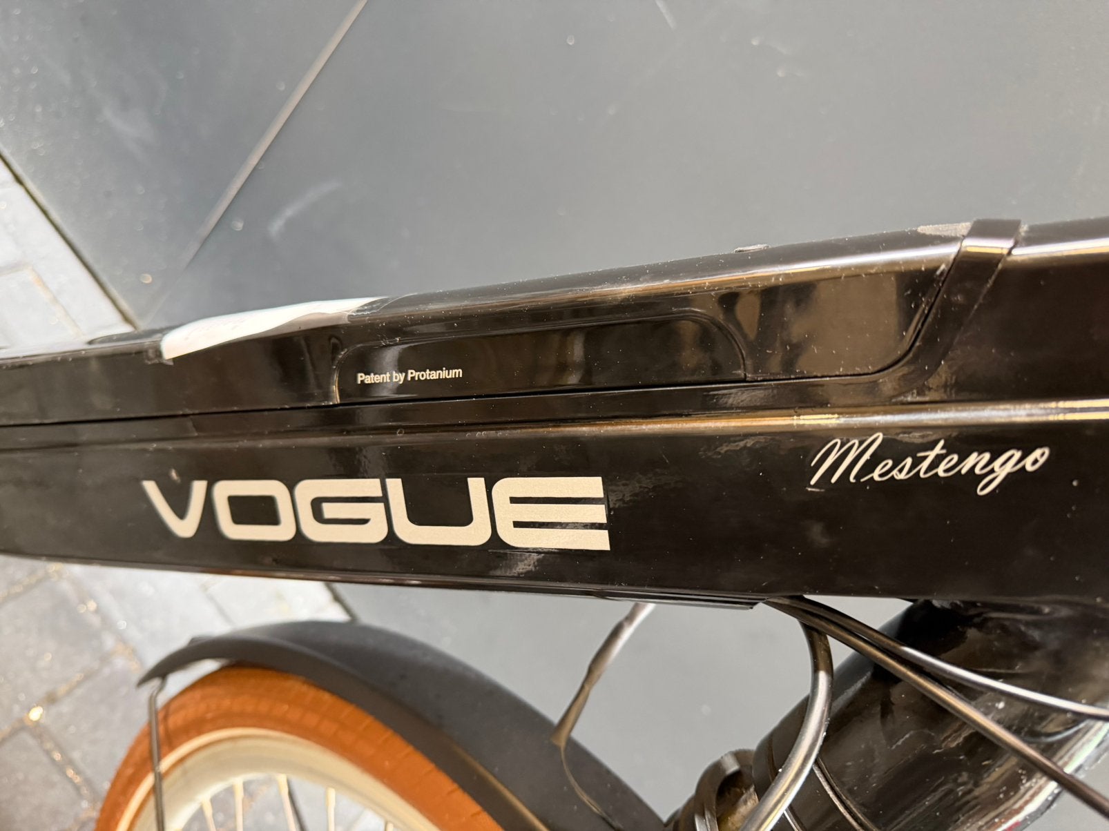 Prachtige Vogue met ingebouwde accu, Overige merken, Ophalen of Verzenden, Zo goed als nieuw, 51 tot 55 cm