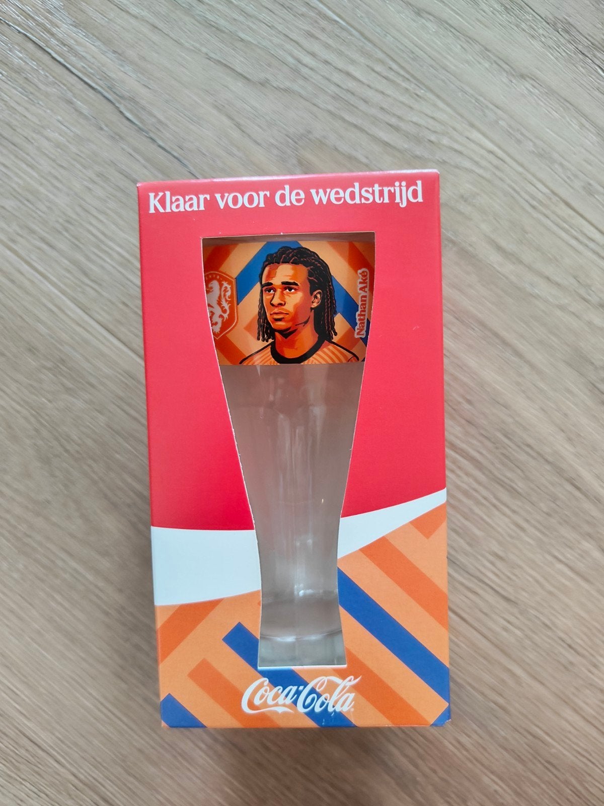 Coca cola fifa wk glas - Nathan Ake

Nieuw in doos, Ophalen of Verzenden, Nieuw