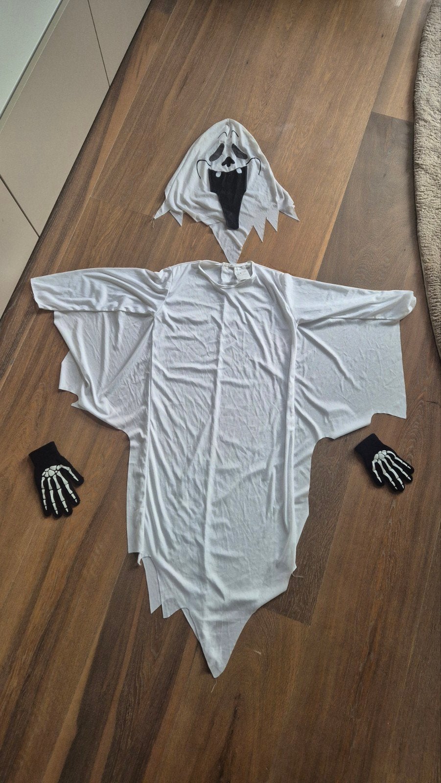 Spook kostuum Halloween/Carnaval met masker en handschoenen, Ophalen of Verzenden, Gebruikt, 158 t/m 164, Jongen of Meisje