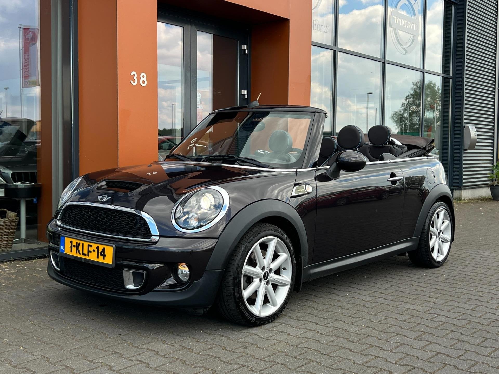 Mini Mini Cabrio 1.6 Cooper S|Navi|Cruise|PDC|Leer|Clima|BT, Auto's, Mini, Voorwielaandrijving, Euro 5, Gebruikt, 4 cilinders