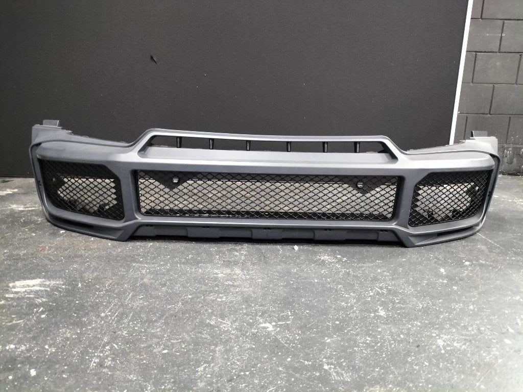 Voorbumper Mercedes-Benz G-Klasse W463A (2018+) Incl Grilles, Ophalen, Mercedesstraße 120, 70372 Stuttgart, Germany, Mercedes-Benz AG