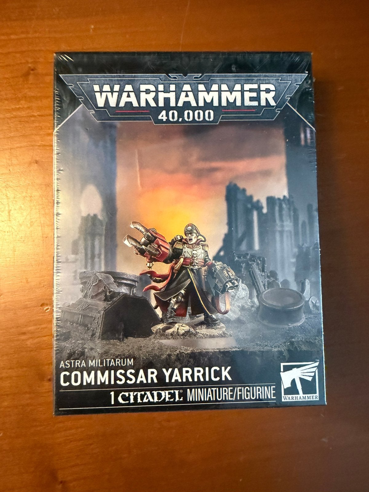 Commissar Yarrick Astra Militarum WH40K, Ophalen of Verzenden, Nieuw, Warhammer 40000, Figuurtje(s)