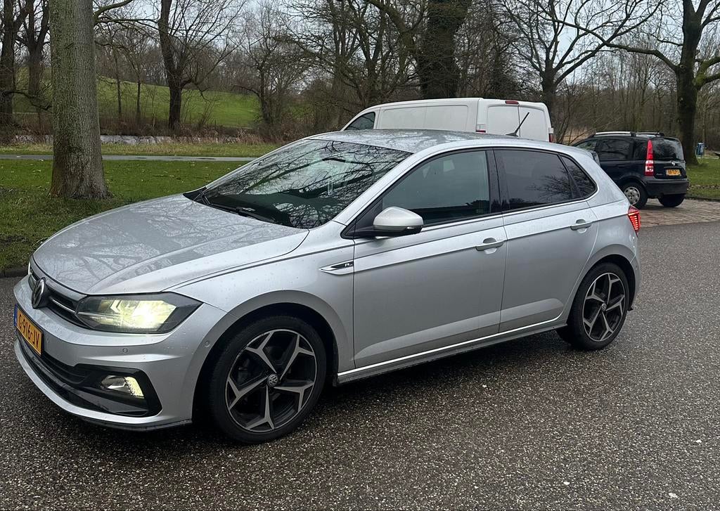 Volkswagen Polo 1.0 TSI 115pk 2019 Grijs, Auto's, 1095 kg, Alcantara, 49 €/maand, Origineel Nederlands