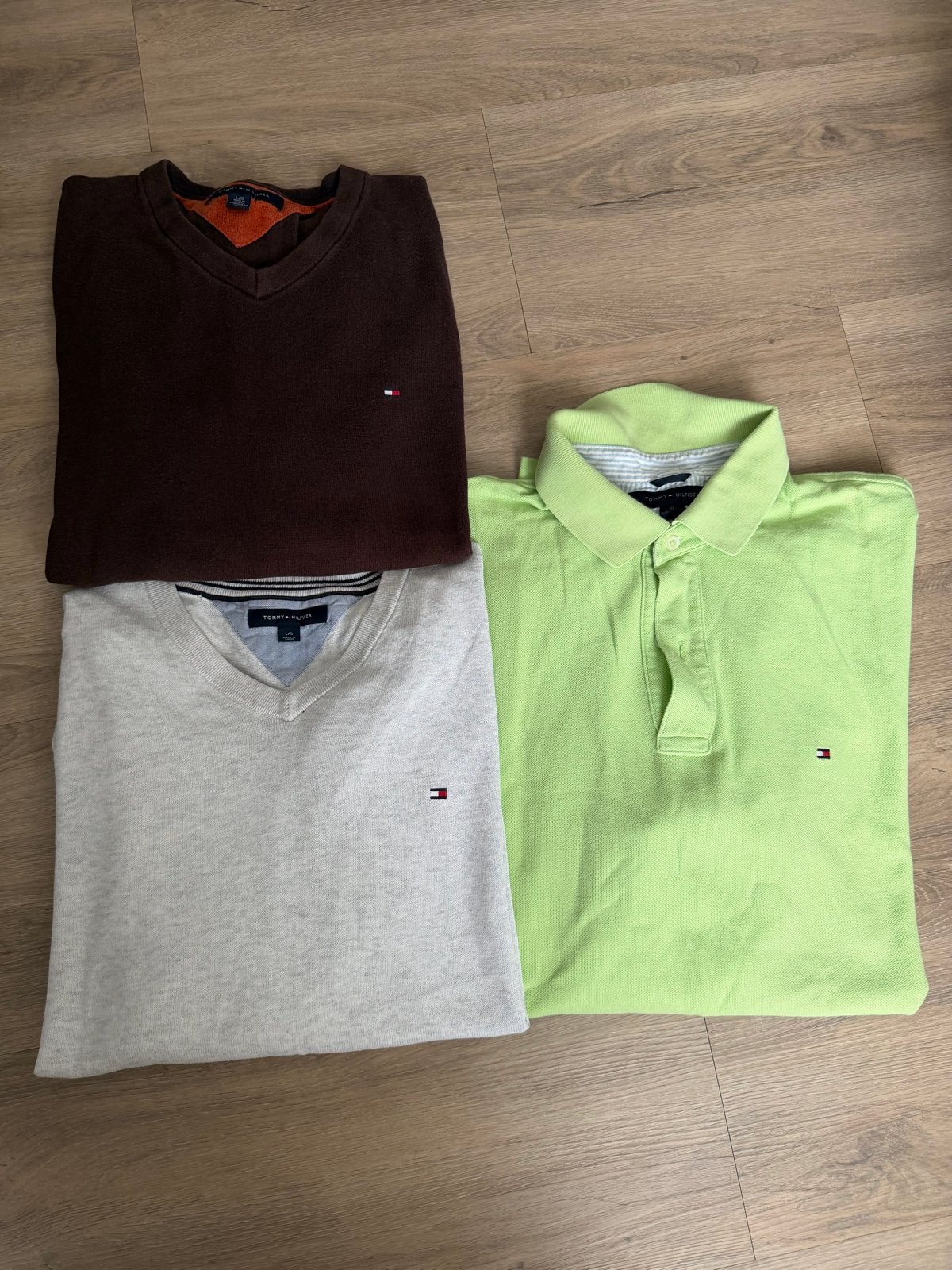Tommy Hilfiger T-shirt XL en 2x Trui L/G, Ophalen of Verzenden, Gedragen, Maat 48/50 (M), Bruin