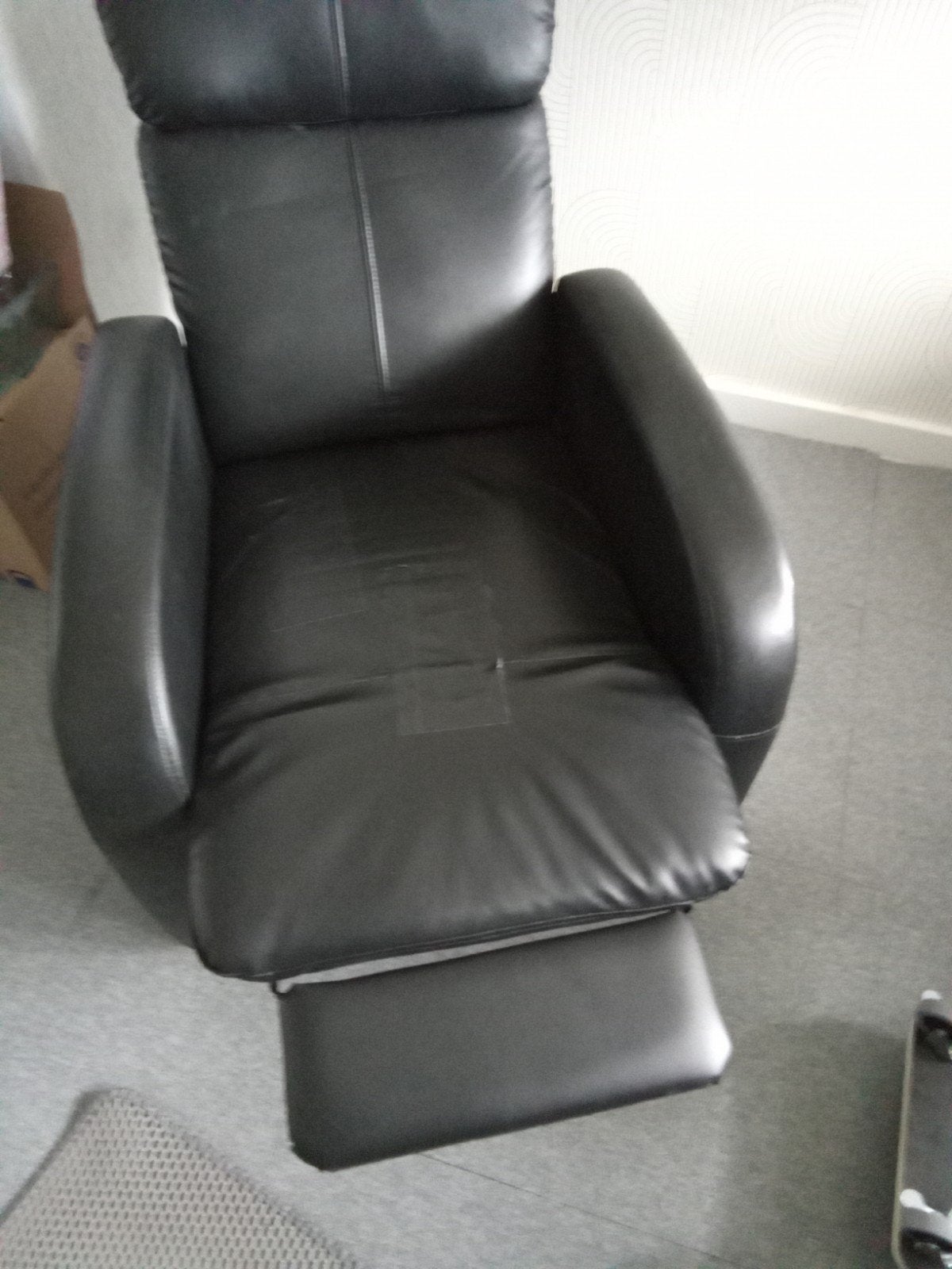 Gratis relaxstoel met gebruikerssporen, Huis en Inrichting, Ophalen of Verzenden, Gebruikt, Kunststof