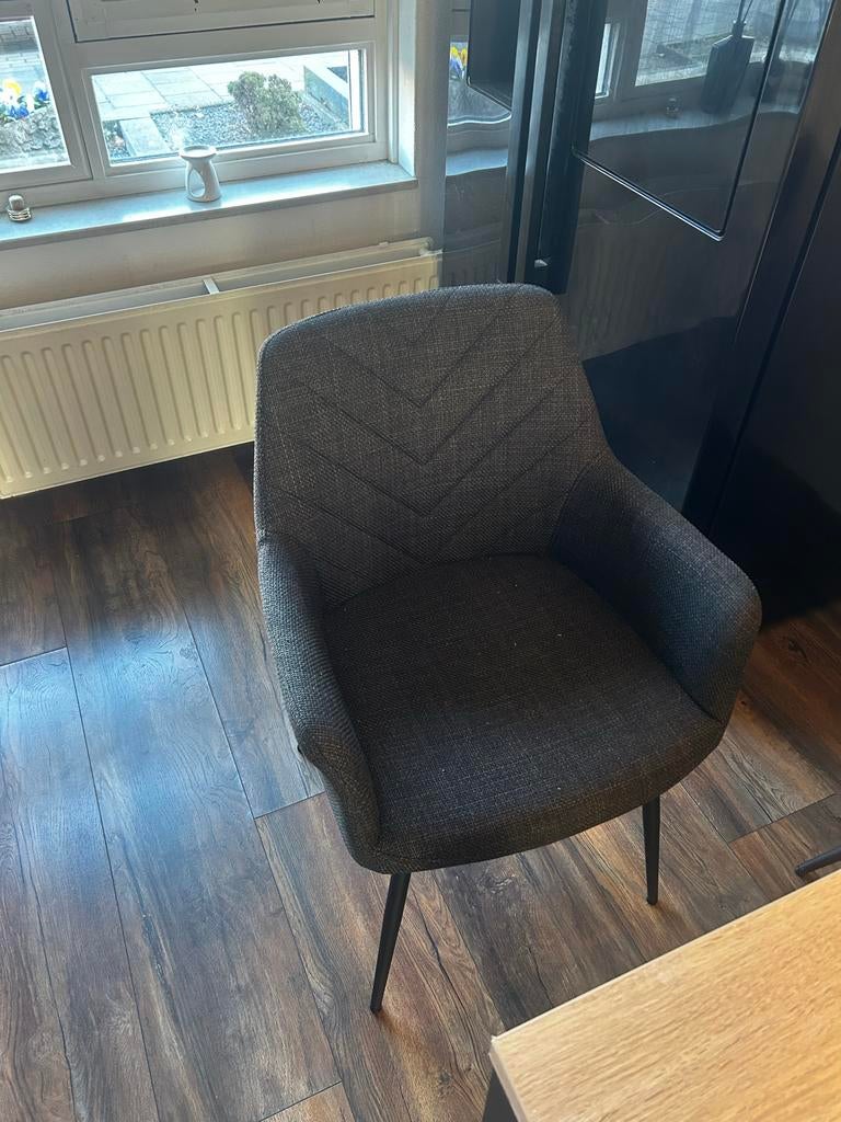 4 Stijlvolle Donkergrijze Eetkamerstoelen met Armleuningen, Ophalen, Gebruikt, Vier, Stof
