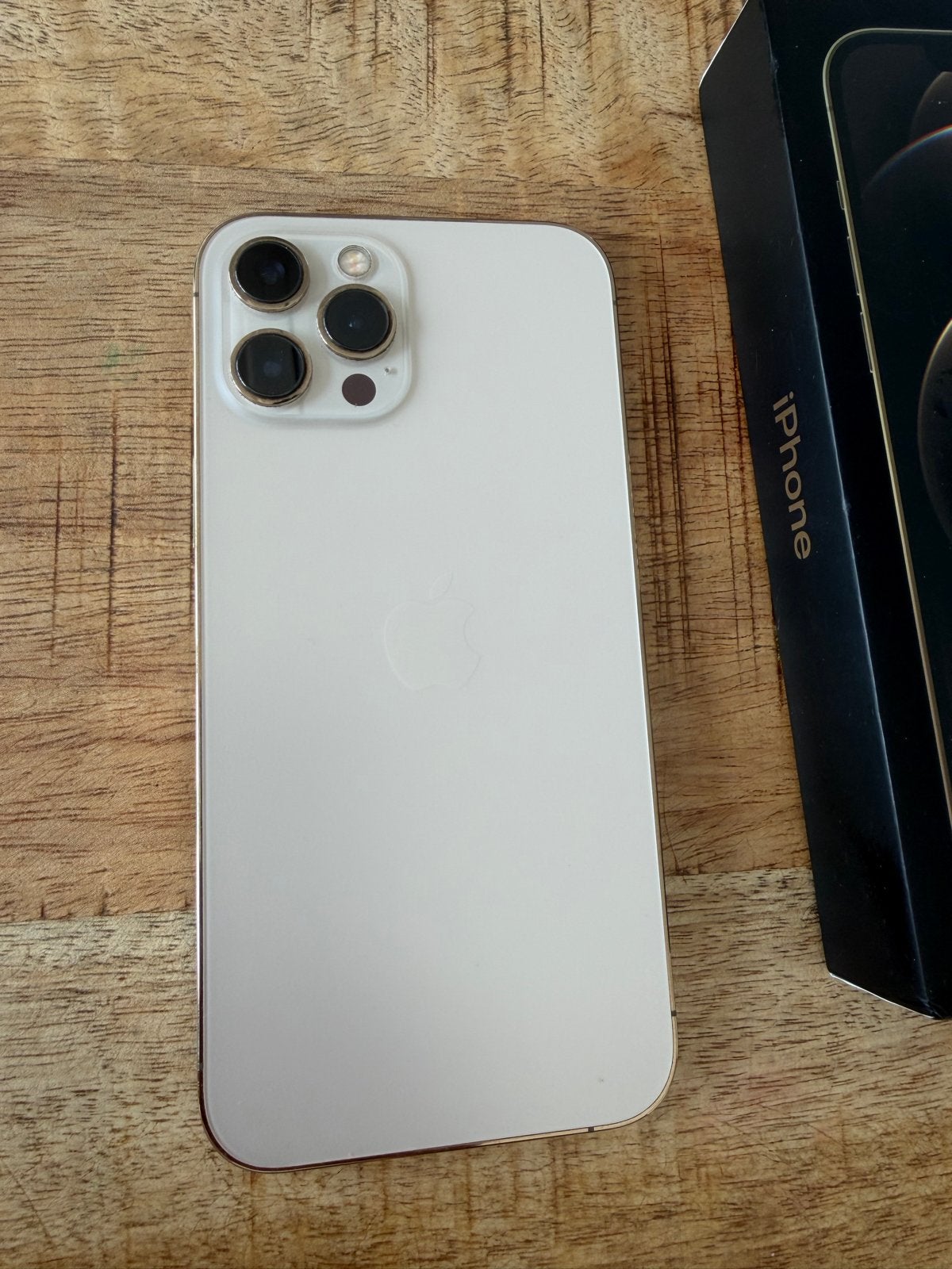 Apple iPhone 12 Pro Max 128GB Goud - Zo goed als nieuw, Telecommunicatie, Mobiele telefoons | Apple iPhone, Ophalen, 128 GB, IPhone 12 Pro Max