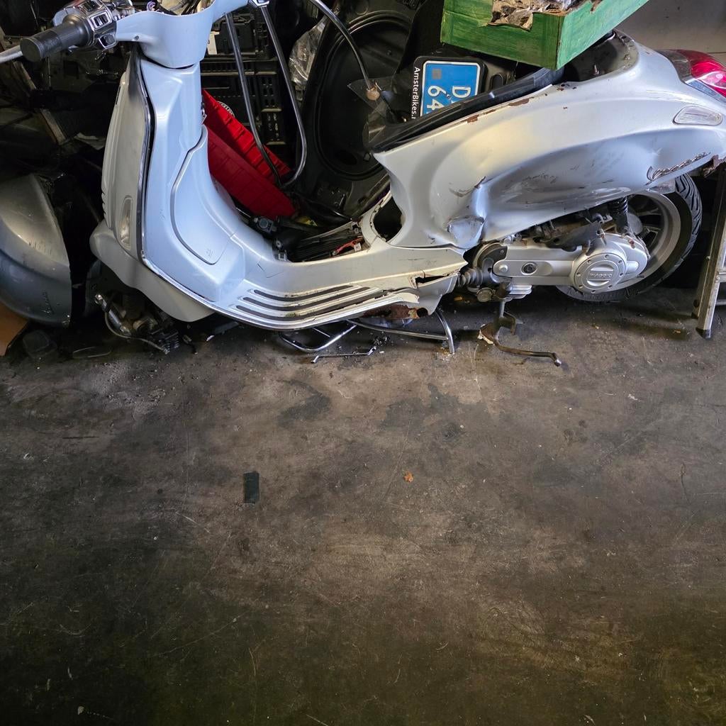 Vespa primavera 2015 te koop onderdelen, Ophalen, Gebruikt, Overige typen, Vespa