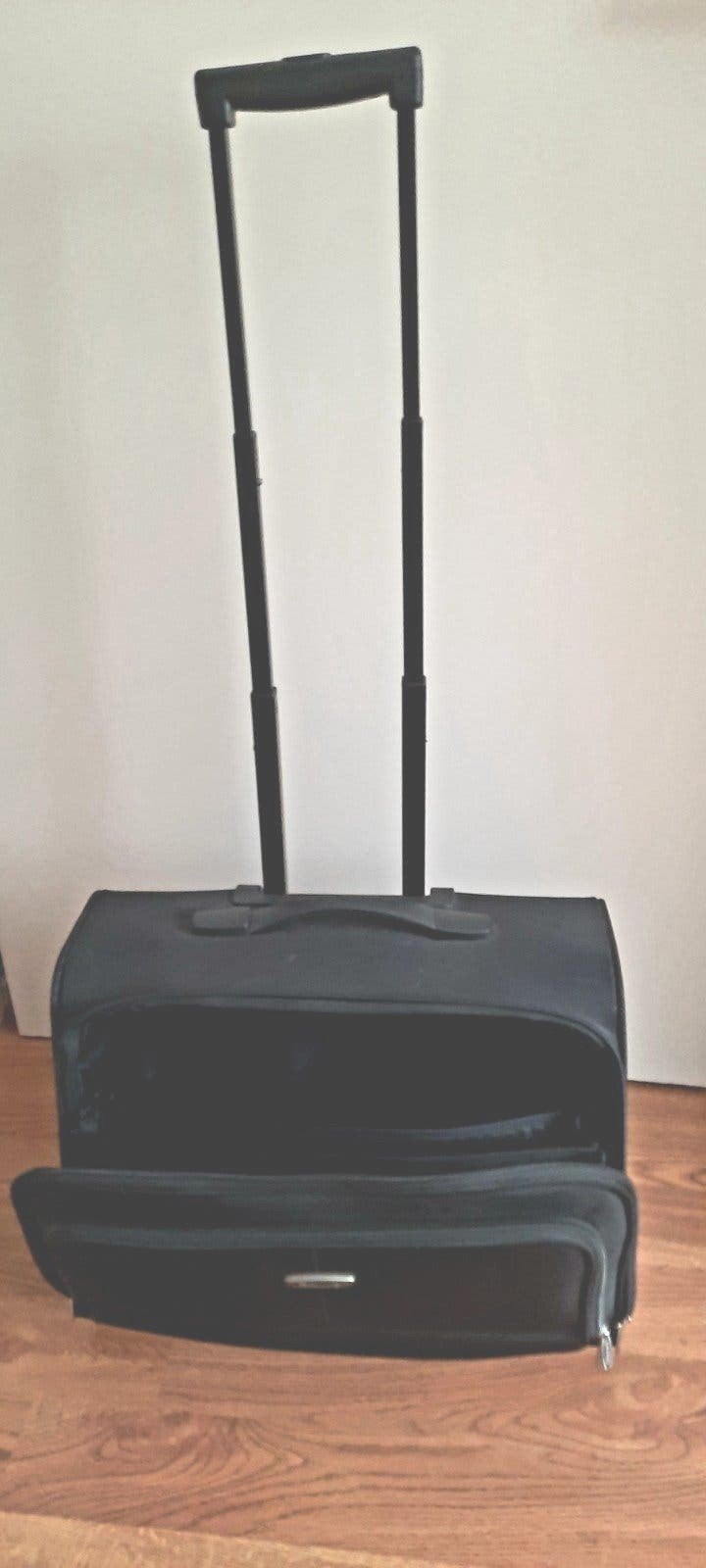 Praktische pilotenkoffer met wieltjes , uitschuifbaar handva, Ophalen, Wieltjes, Gebruikt, 45 tot 55 cm