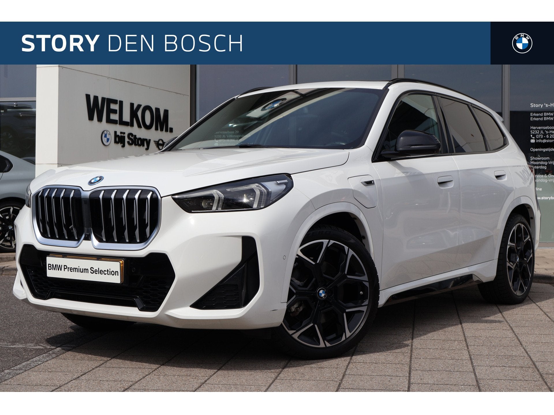 BMW X1 xDrive30e High Executive M Sport Automaat / Trekhaak, Auto's, Wit, Leder, Bedrijf, Hybride Elektrisch/Benzine