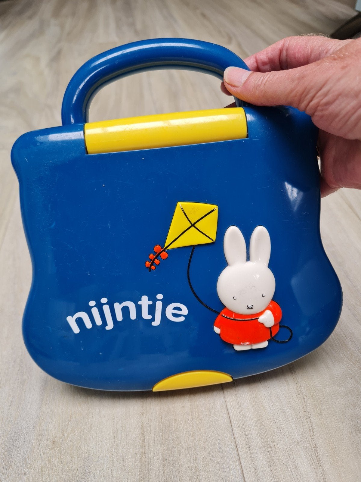 Nijntje leer-speelgoed. Met geluid en beelden. Schakelt zich, Ophalen