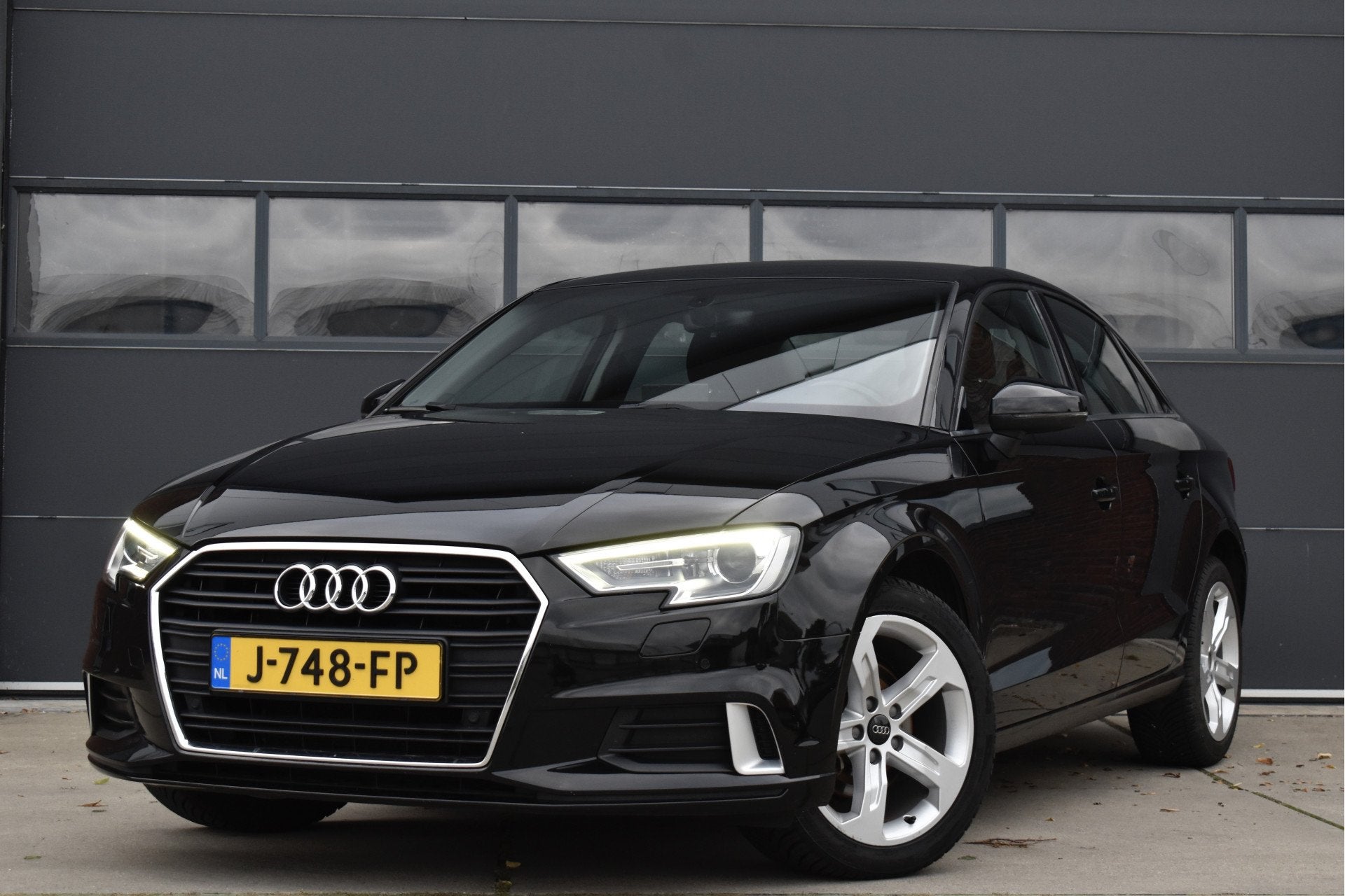 Audi A3 Limousine 1.0 TFSI Design Pro Line Xenon - Cruise -, Auto's, Stof, Gebruikt, 116 pk, Zwart