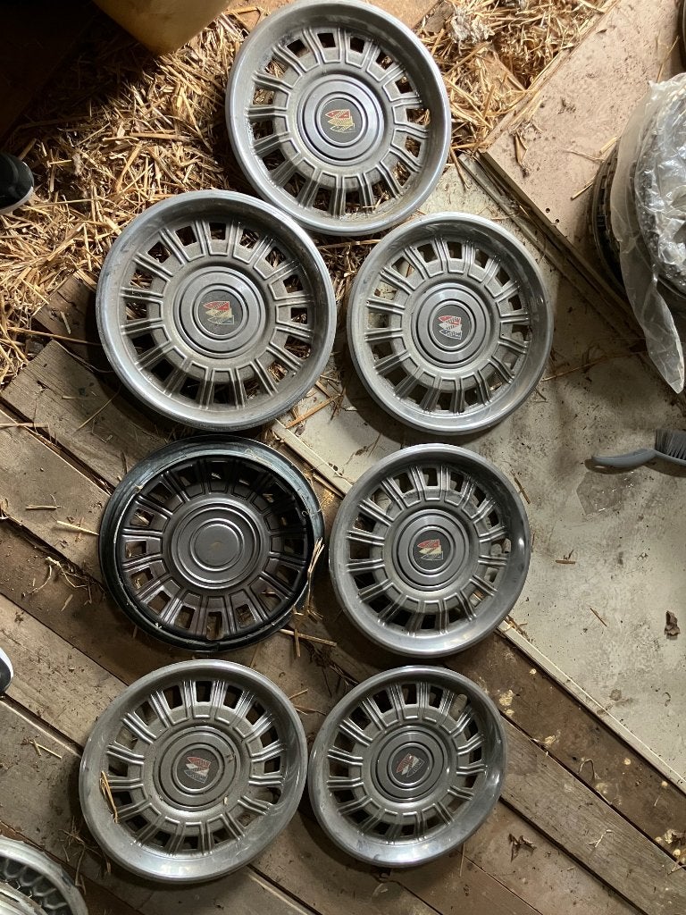 Buick Skylark wieldoppen, 7 stuks beschikbaar, Ophalen of Verzenden, Gebruikt