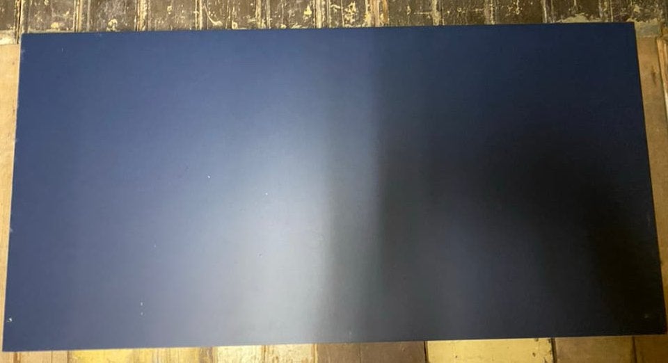 IKEA LINNMON Tafelblad met Adils poten - Donkerblauw, Huis en Inrichting, Ophalen, Overige typen, Gebruikt, Spaanplaat of MDF