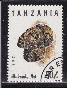 4360 - Tanzania michel 1439 gestempeld , Makonde, Verzenden, Tanzania, Gestempeld