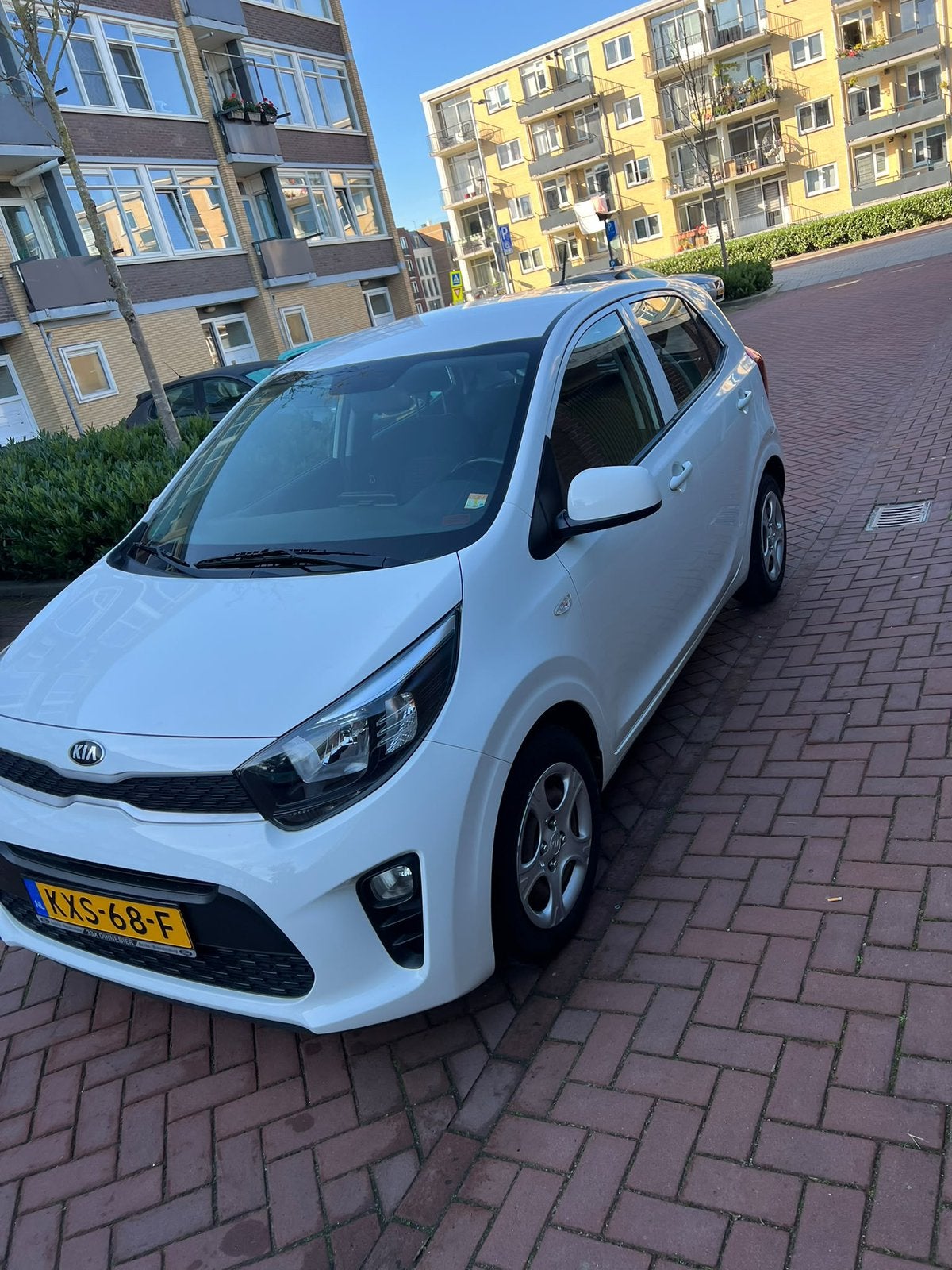 Foto 5 van Kia Picanto 1.0 MPi 67pk 5-zits 2019 Wit
