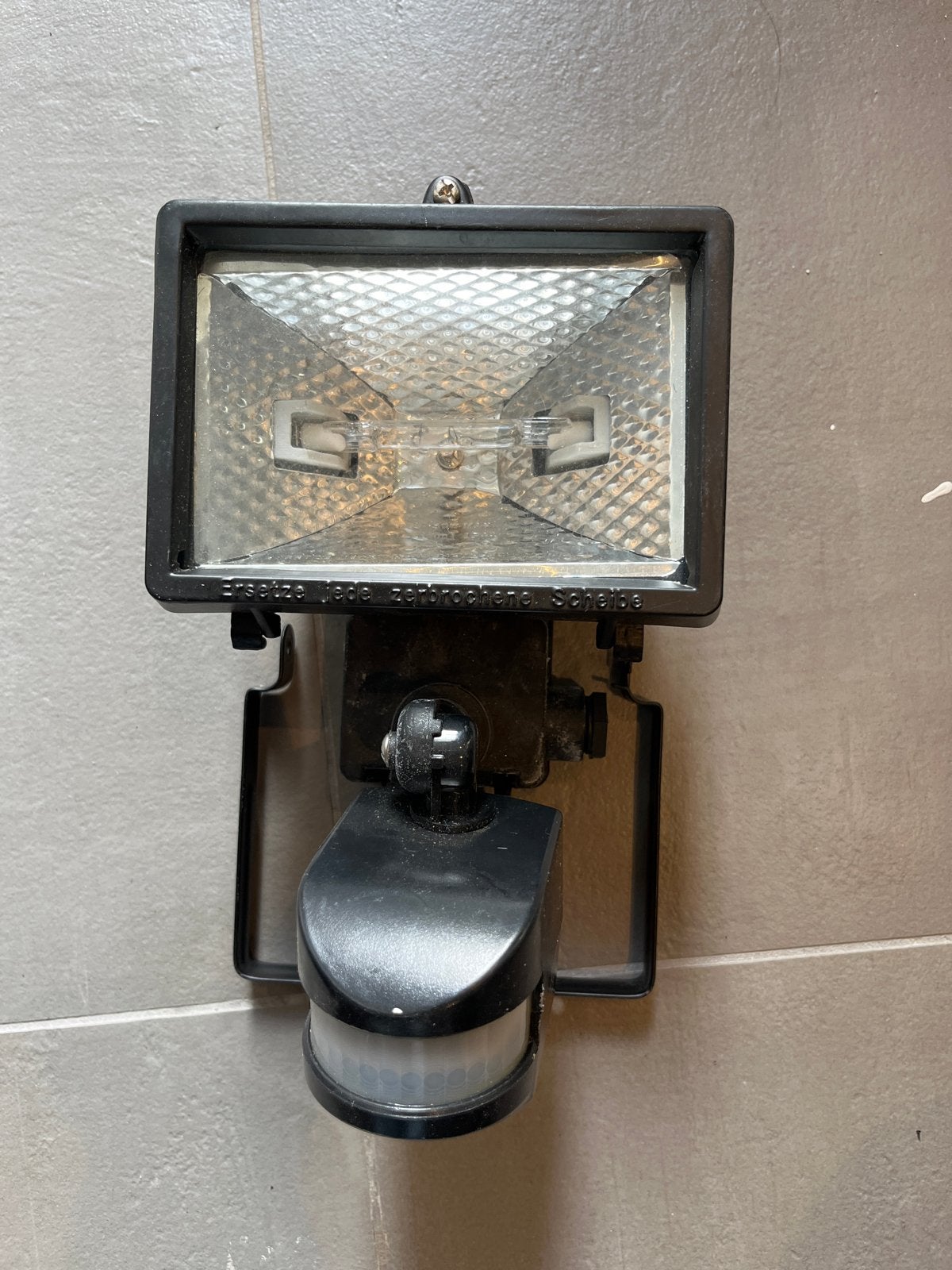 Buitenlamp met bewegingssensor, Gebruikt, Minder dan 50 watt, Wandlamp, Ophalen of Verzenden