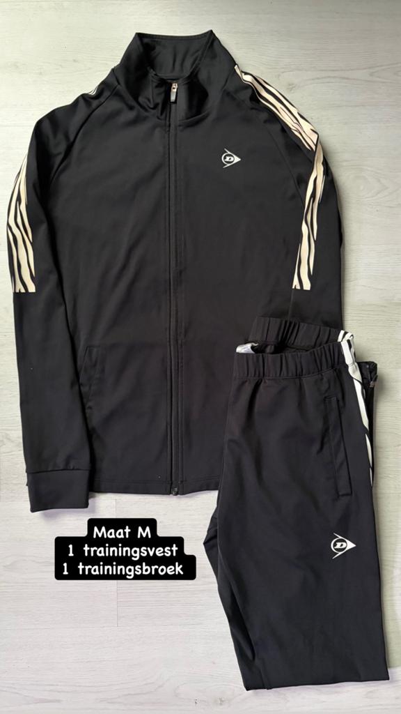 Dunlop Tennis Trainingspak Zwart met zebra kantje Maat M, Maat 48/50 (M), Zwart, Ophalen of Verzenden, Zo goed als nieuw
