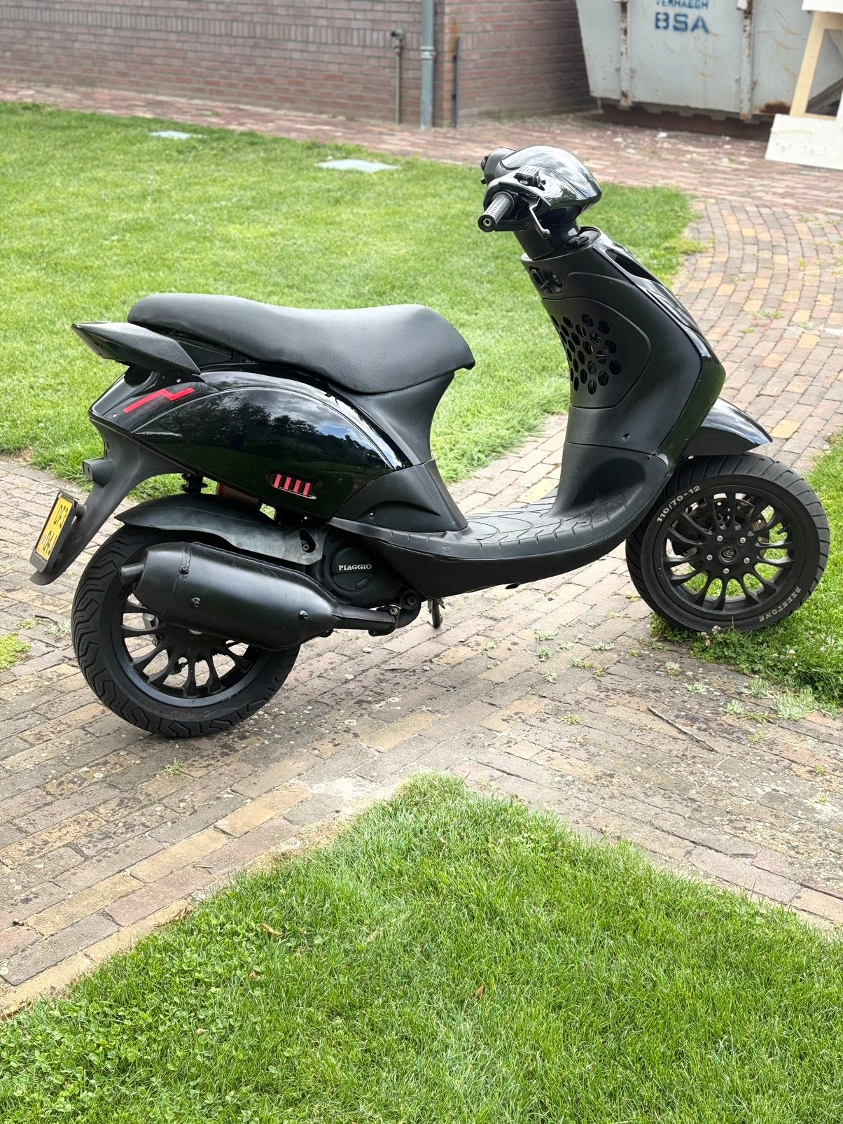 Zip 172 lc stage 1 met blok papieren, Ophalen, Zo goed als nieuw, Benzine, Zip