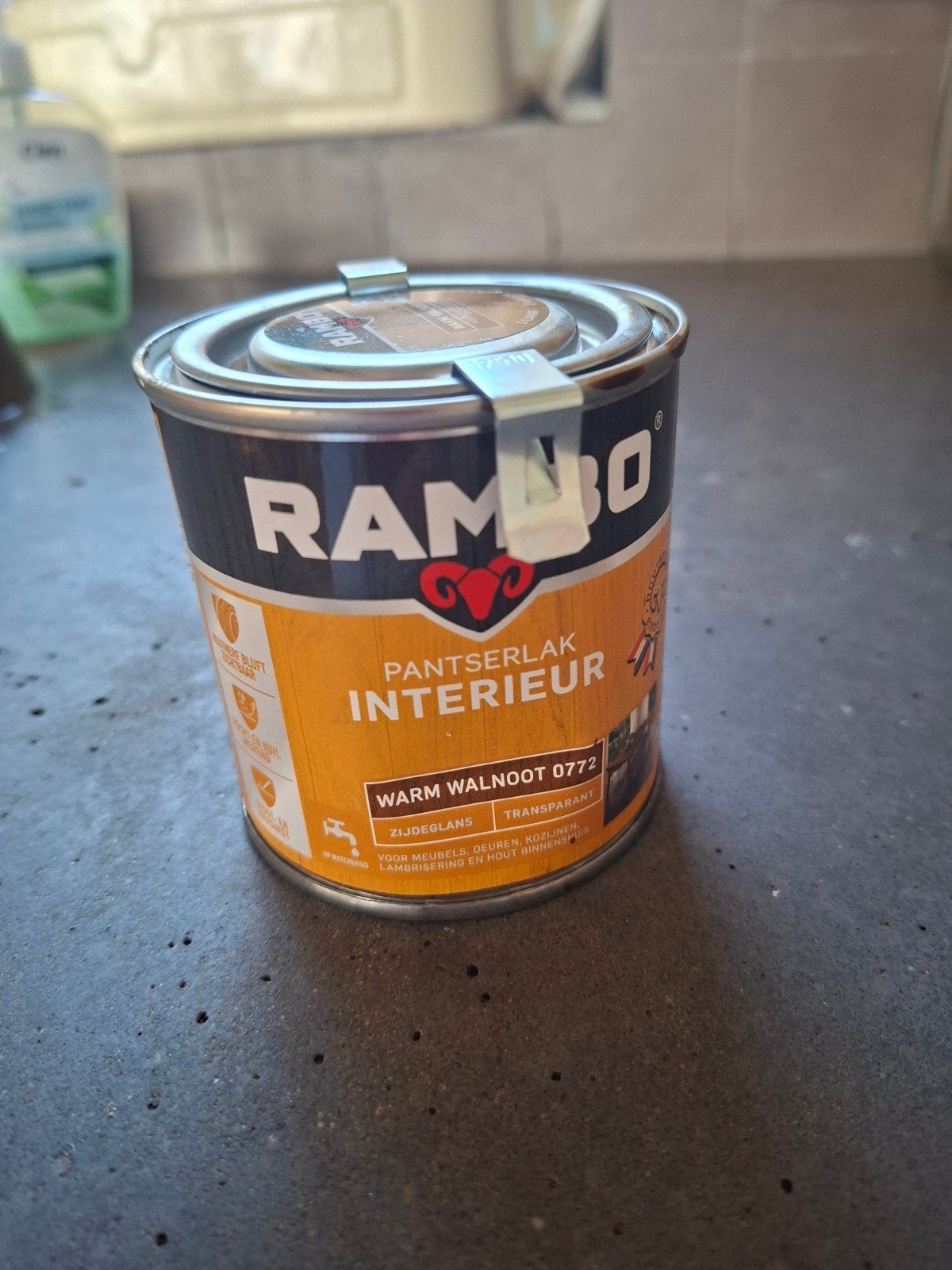 Rambo Pantserlak Interieur Warm Walnoot, Ophalen of Verzenden, Zo goed als nieuw, Wit