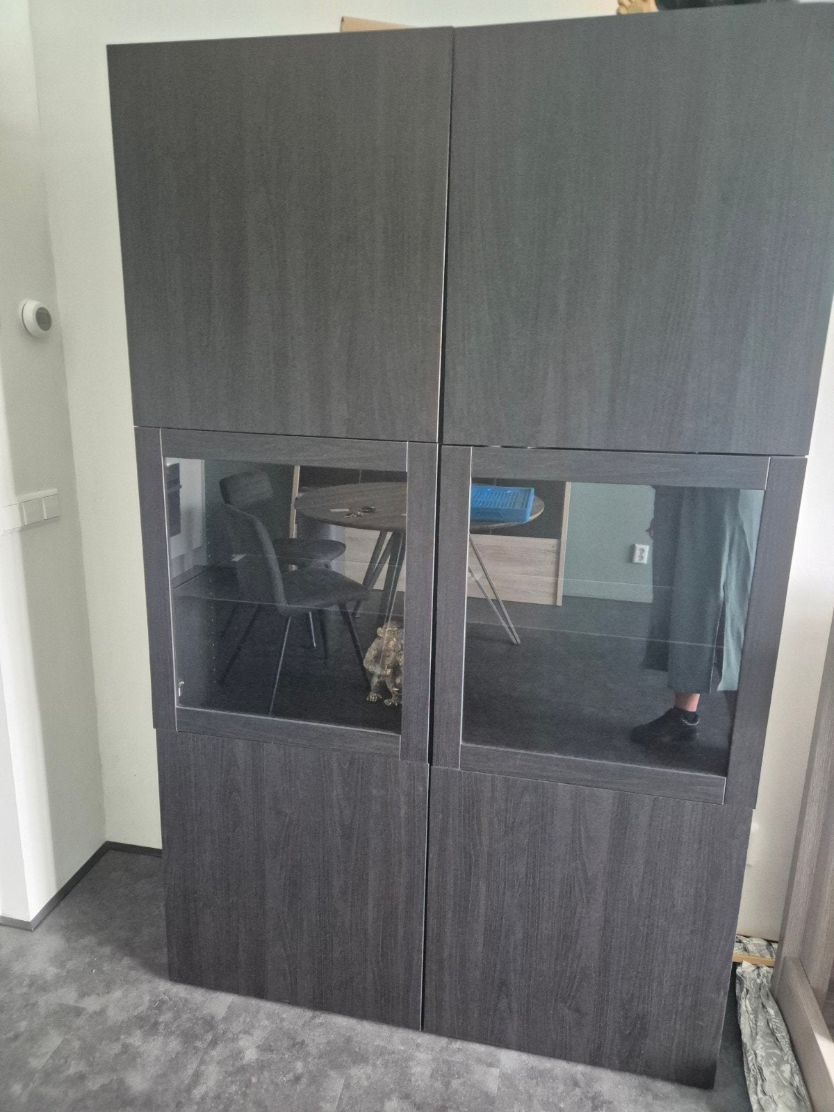 Vitrinekast Ikea besta, Ophalen, 100 tot 150 cm, Zo goed als nieuw, 150 tot 200 cm