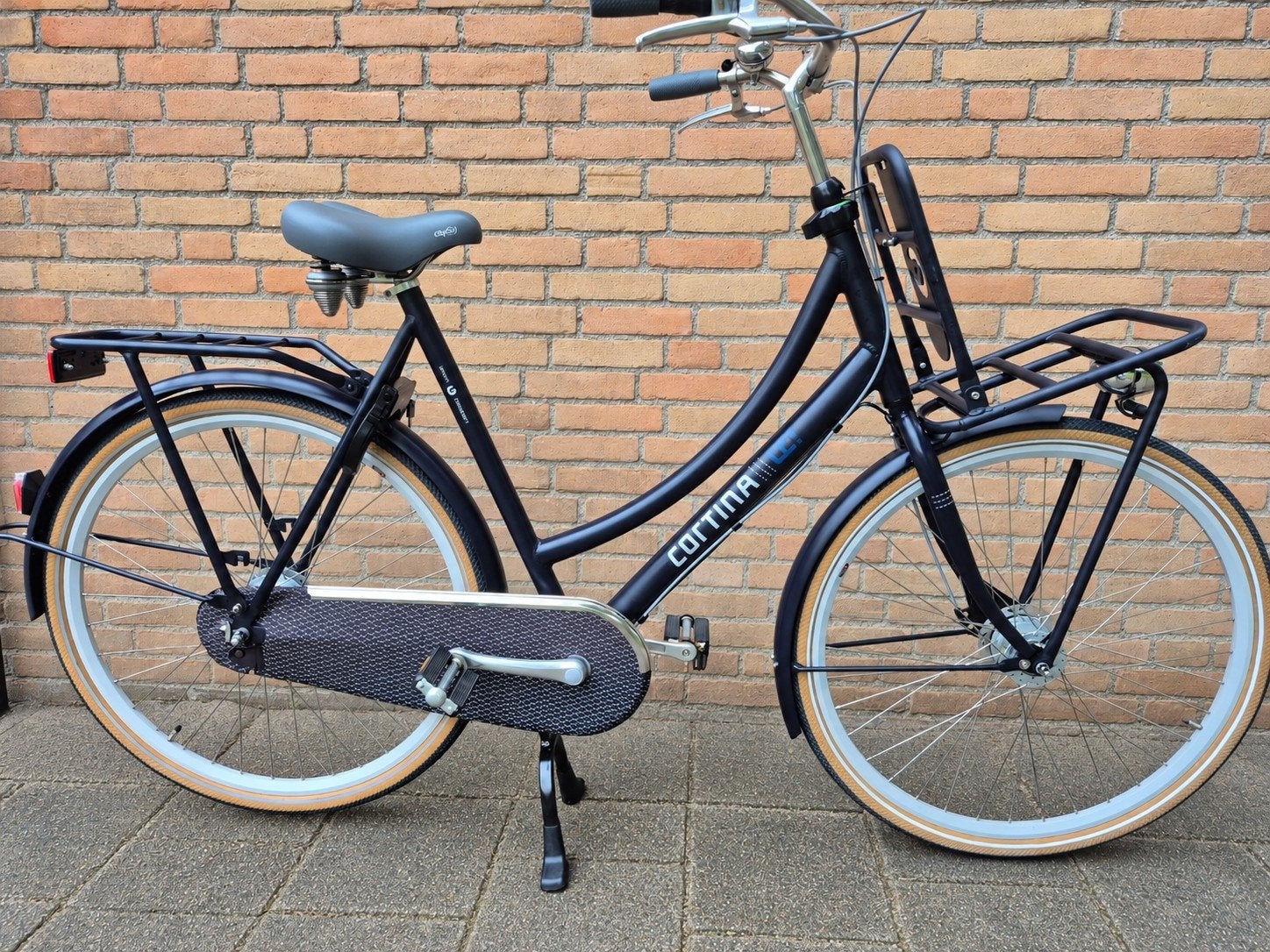 Cortina u4 28inch transportfiets meisjesfiets damesfiets, Fietsen en Brommers, Versnellingen, 56 cm of meer, Zo goed als nieuw