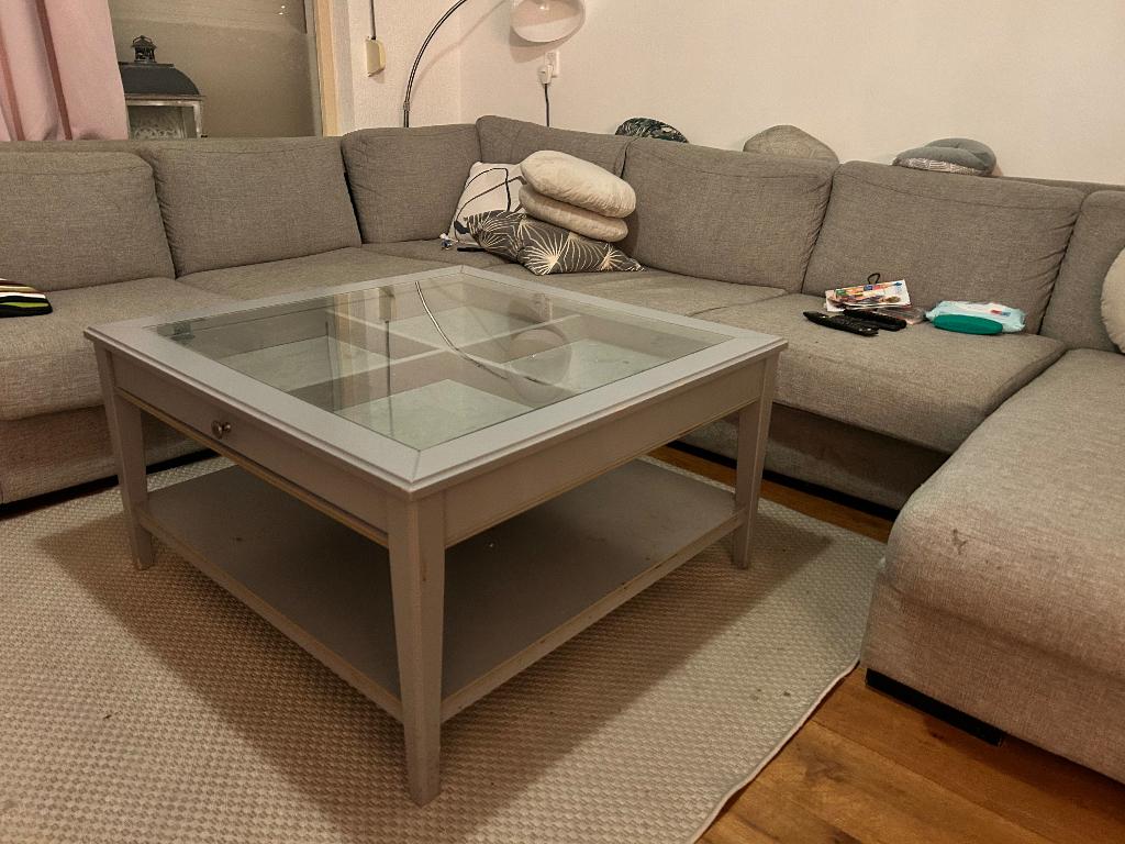 grijs Liatorp salontafel ikea, Huis en Inrichting, Ophalen, Gebruikt, 100 tot 150 cm, 50 tot 100 cm