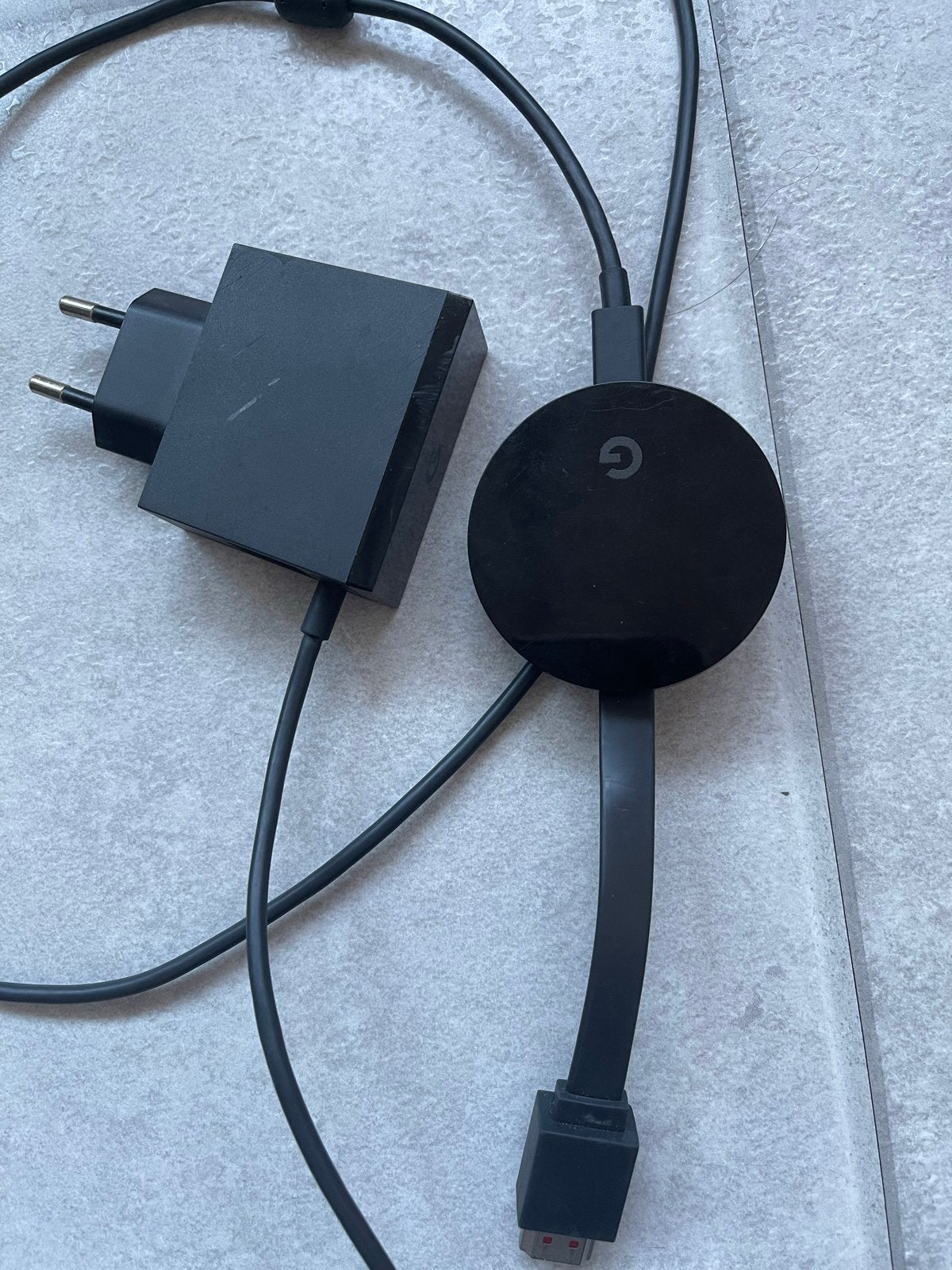 Google Chromecast met adapter - Gebruikt, Ophalen of Verzenden, Gebruikt, HDMI, Zonder harde schijf