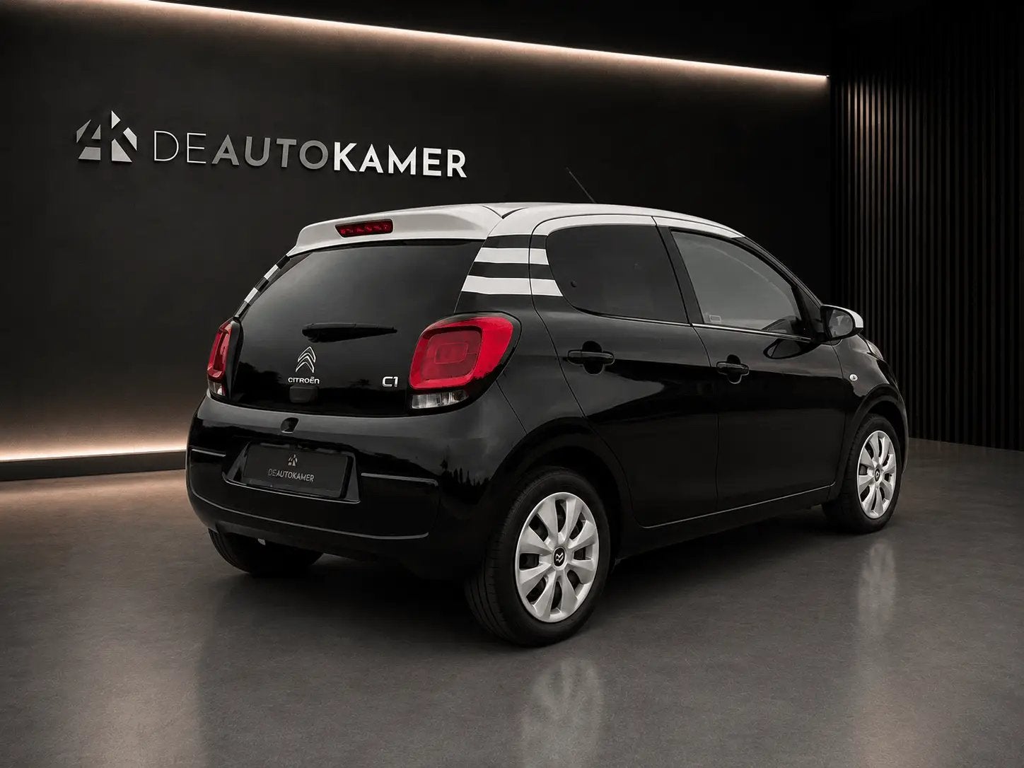 Citroën C1 VTI 72 Black & White | Camera | Carplay/Android, Auto's, Voorwielaandrijving, Start-stop-systeem, Stof, Euro 6