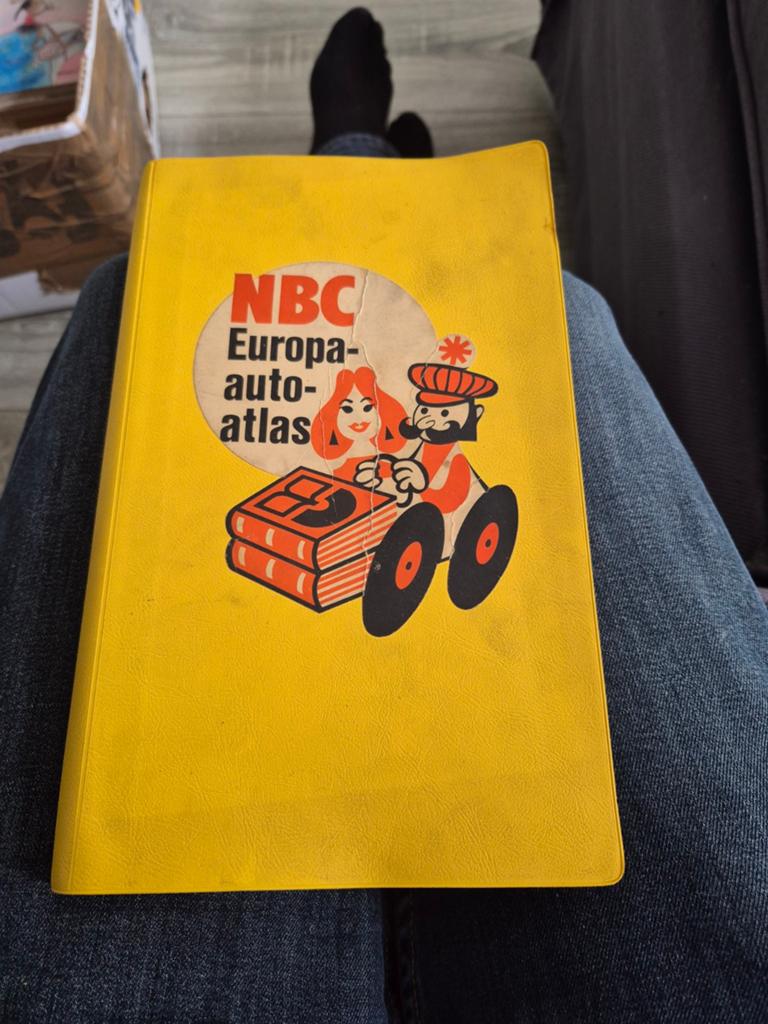 NBC Europa-auto-atlas - Vintage wegenkaart Europa, Gelezen, Overige atlassen, 1800 tot 2000, Europa Overig
