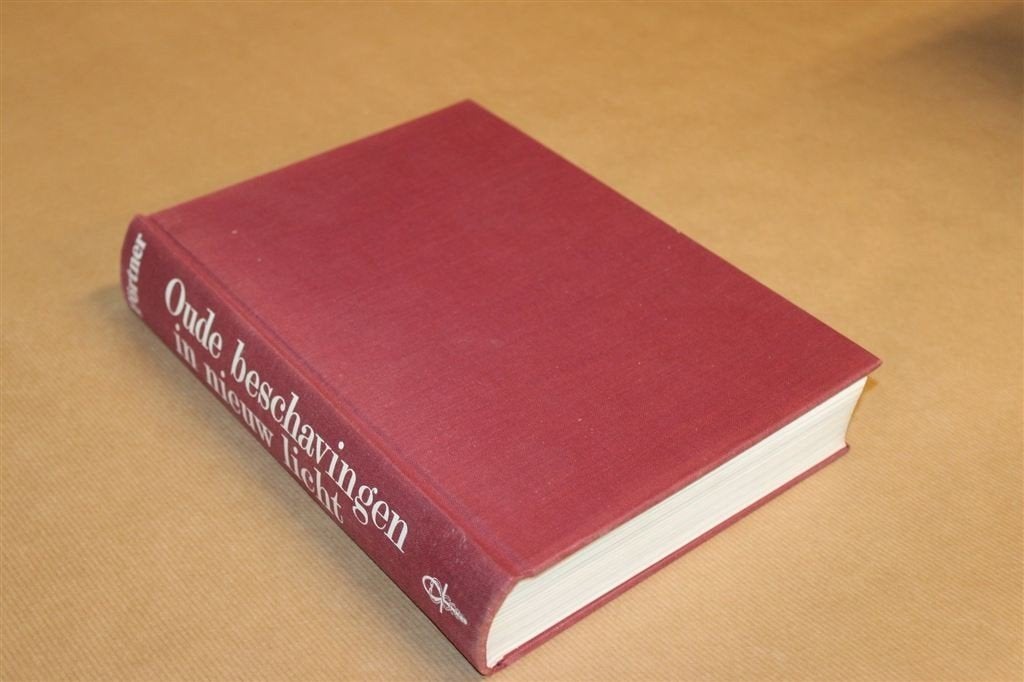 Oude Beschavingen Nieuw Licht — Archeologie Inzichten 1976, Boeken, Ophalen of Verzenden, Gelezen, Europa