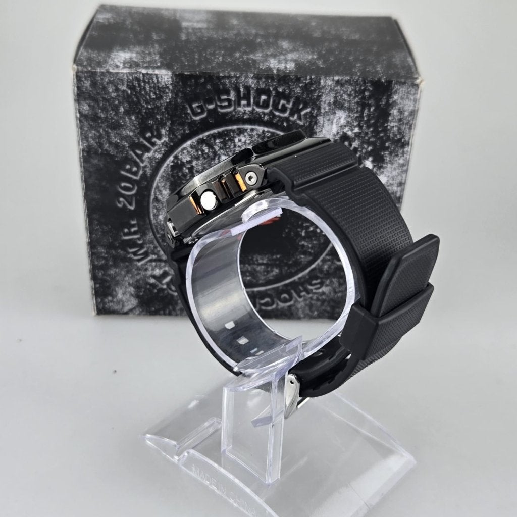 Casio G-Shock gm-2100bb-1aer, Casio, Zo goed als nieuw, Support@casio.com, 6-2, Hon-machi 1-chome
Shibuya-ku, Tokyo 151-8543
Japan