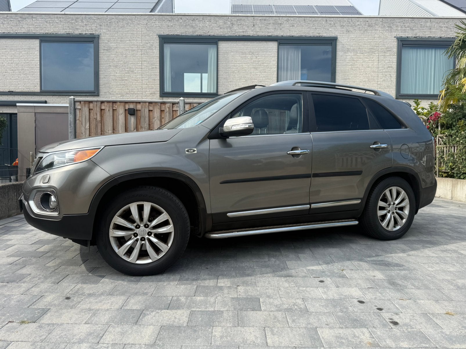 Kia Sorento 2.4 2WD | automaat| cruise| panoramadak|trekhaak, Euro 5, Zwart, 2000 kg, 2359 cc