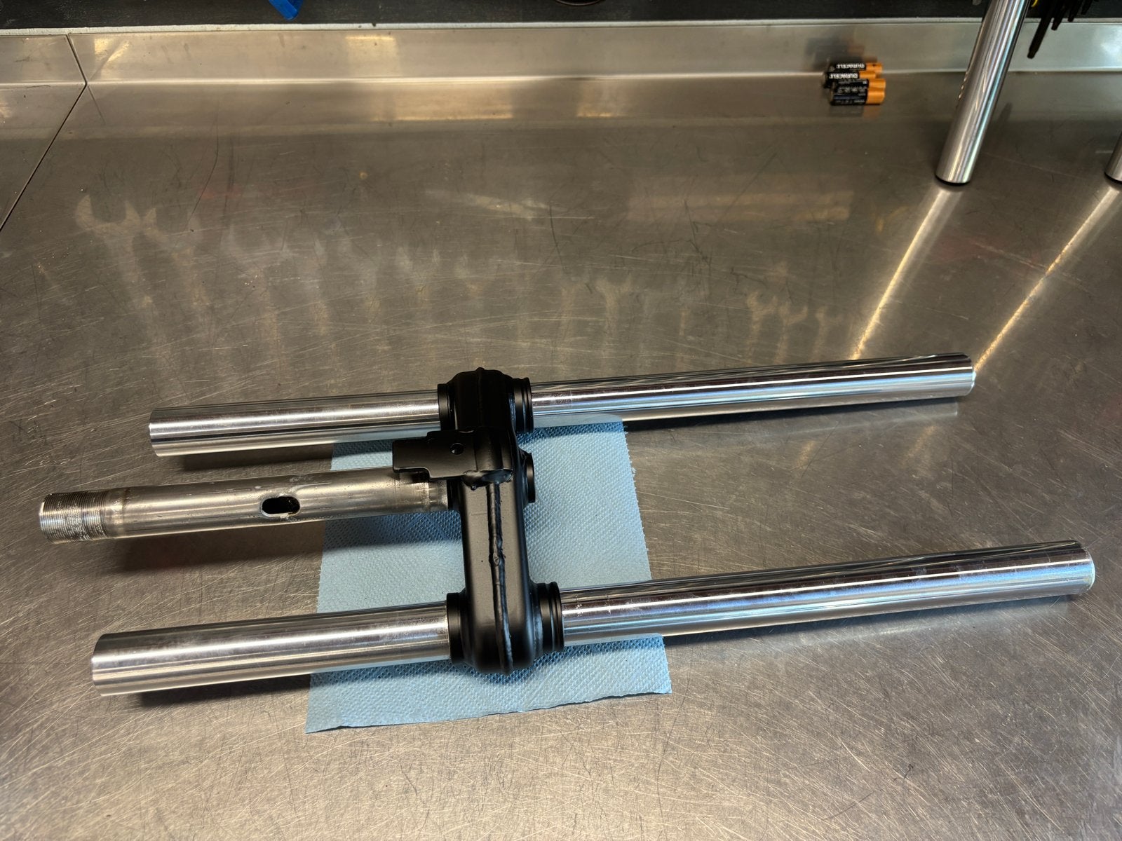 Nieuw origineel kroonstuk kreidler voorvork, Fietsen en Brommers, Ophalen of Verzenden, Gebruikt, Frame
