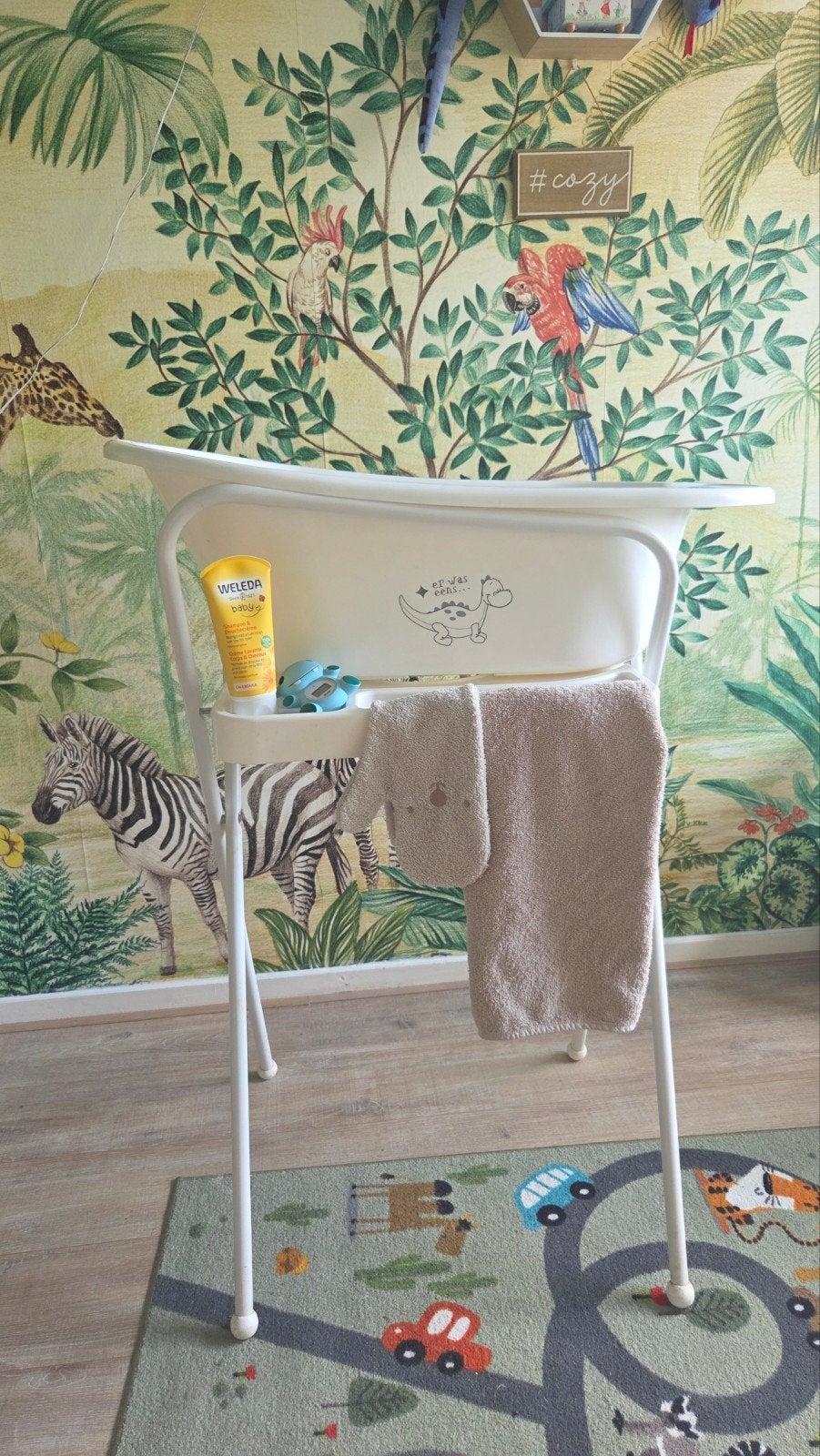 Babybadtijd set: badje, standaard en Tummy Tub, Ophalen