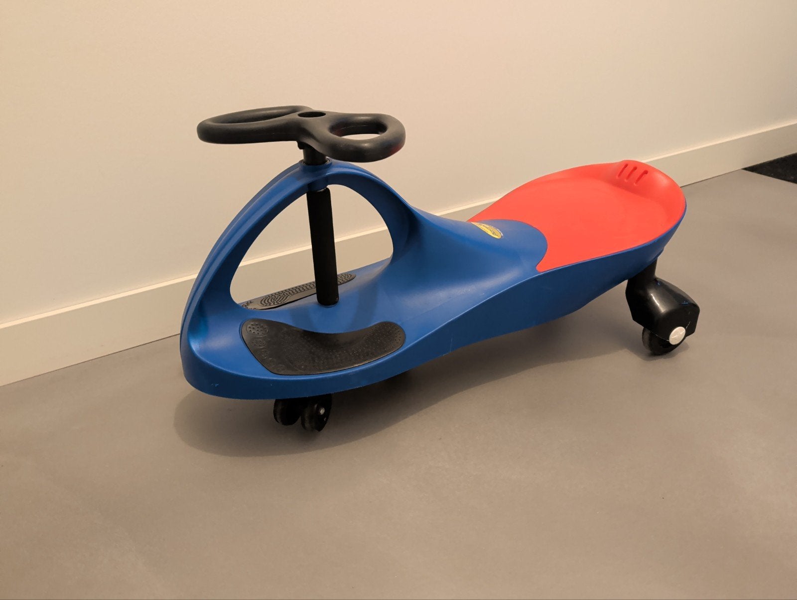 PlasmaCar loopauto - Blauw/Rood, Ophalen, Gebruikt, Loopvoertuig