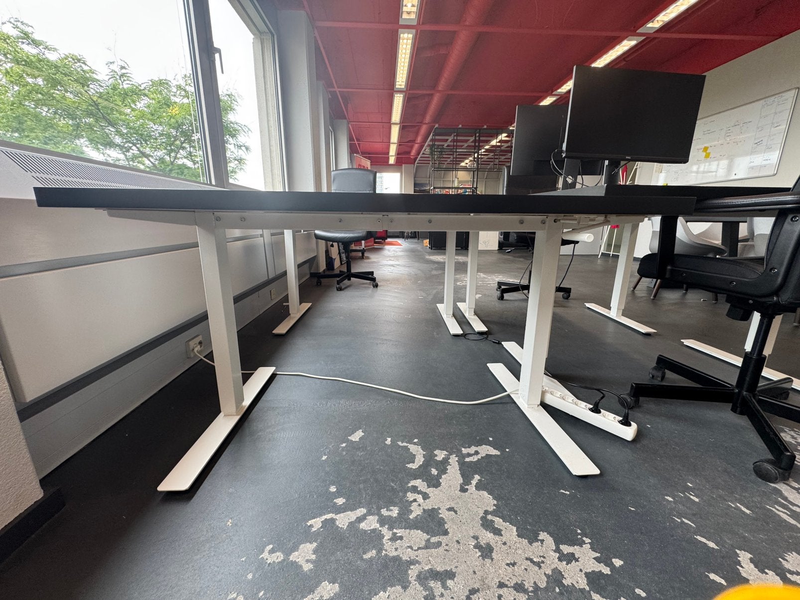 4 Trotten zit-sta bureau, Huis en Inrichting, Ophalen, Zo goed als nieuw