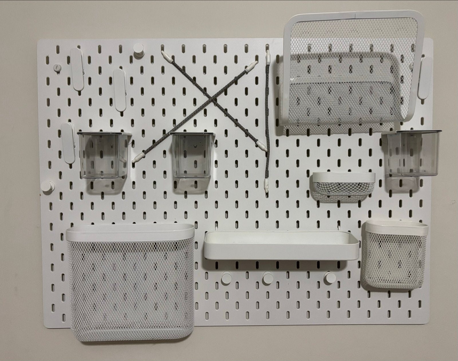 Ikea Skådis Pegboard (76x56 cm) met accessoires, Ophalen of Verzenden, Zo goed als nieuw