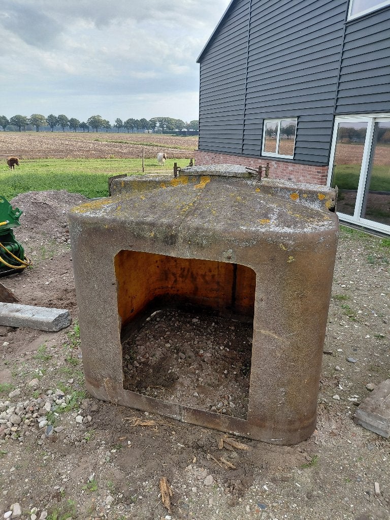 GRATIS Dierenverblijf/ schuilhok