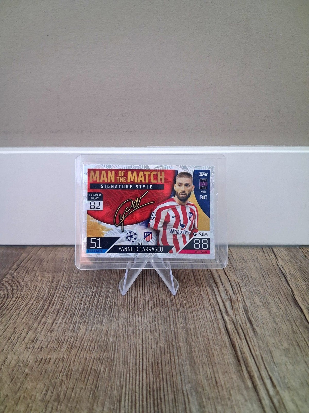 ​ Topps Match Attax Yannick Carrasco 'Man of the Match', Ophalen of Verzenden, Zo goed als nieuw, Losse kaart