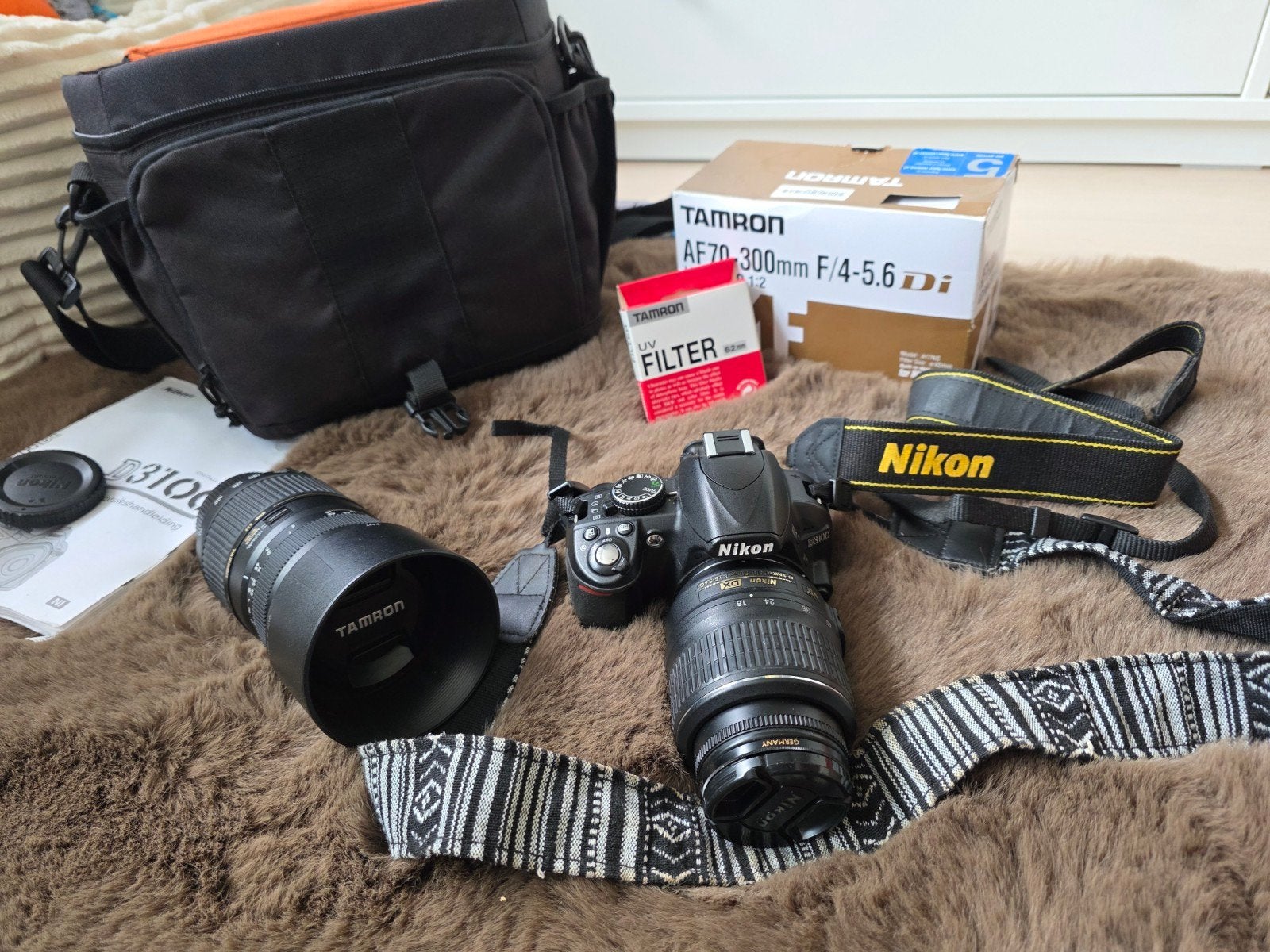 Nikon D3100 camera met zoomlens en accessoires, Nikon, Camera, Ophalen of Verzenden, Gebruikt