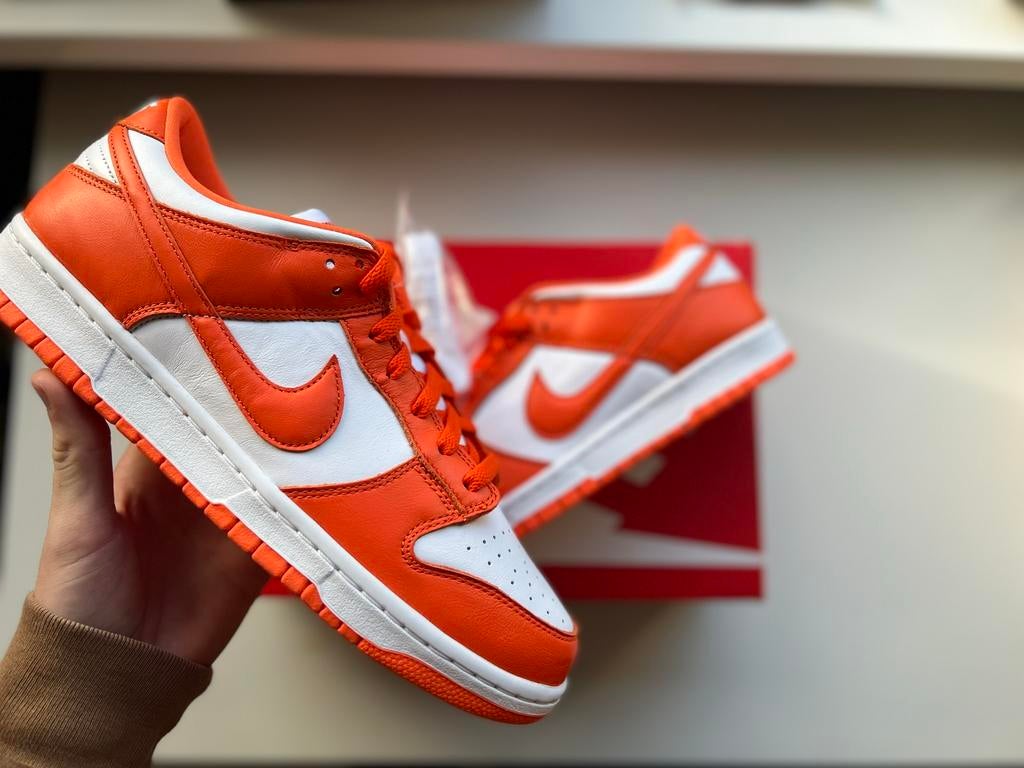 Nike dunk low "Syracuse" oranje maat 45, Overige kleuren, Nieuw, Ophalen of Verzenden, Sneakers of Gympen