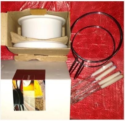 FonDue Pan met accessoires Fondue Set Fonduesets. borden kop, Ophalen of Verzenden, Brander, Fondueset