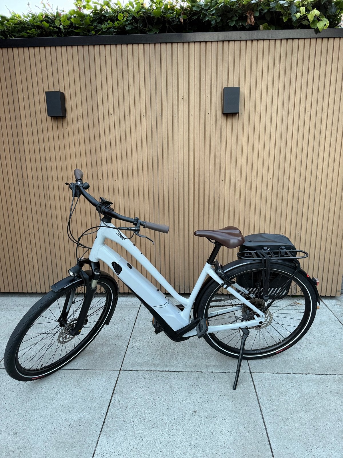 Specialized Como Dames E-bike - Lichtgrijs - Mei 2021, Fietsen en Brommers, Elektrische fietsen, Ophalen, Gebruikt, Overige merken