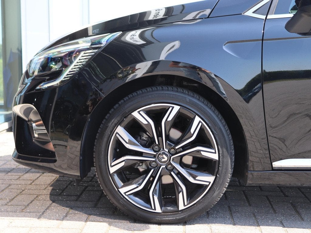 Renault Clio 1.0 TCe 100 pk Intens | Climatronic | Navigatie, Auto's, Renault, Voorwielaandrijving, 101 pk, Gebruikt, Euro 6