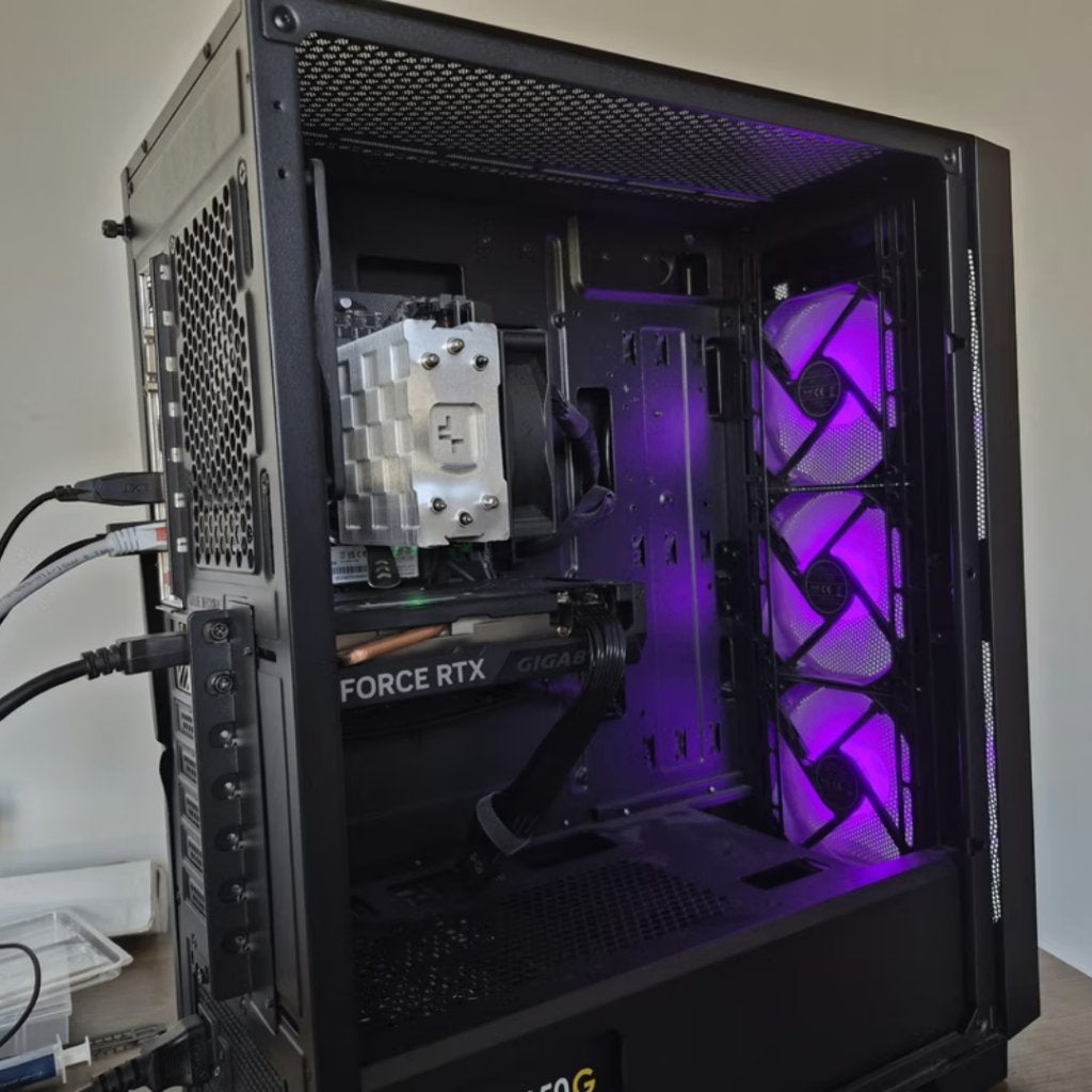 Gaming PC // RTX 4060 & Intel i9-11900K & 32GB, 7604 HM, 32 GB, DTGParts.Business@gmail.com, Zelf gebouwde pc