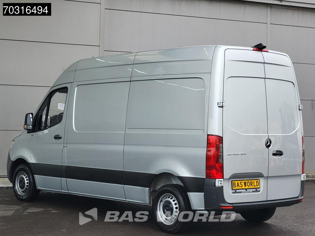 Mercedes Sprinter 215 CDI COMING SOON! Automaat 150pk L2H2 M, Stof, Gebruikt, Euro 6, Mercedes-Benz