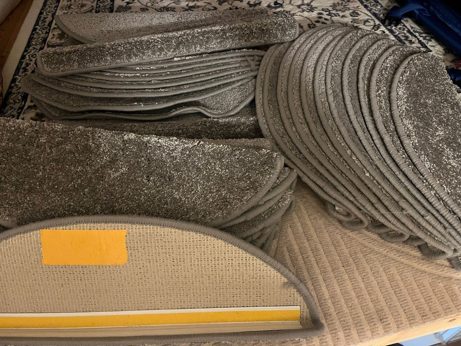 26 trapmatten, deels nieuw, deels gebruikt, Huis en Inrichting, Stoffering | Tapijten en Kleden, Minder dan 50 cm, Minder dan 50 cm