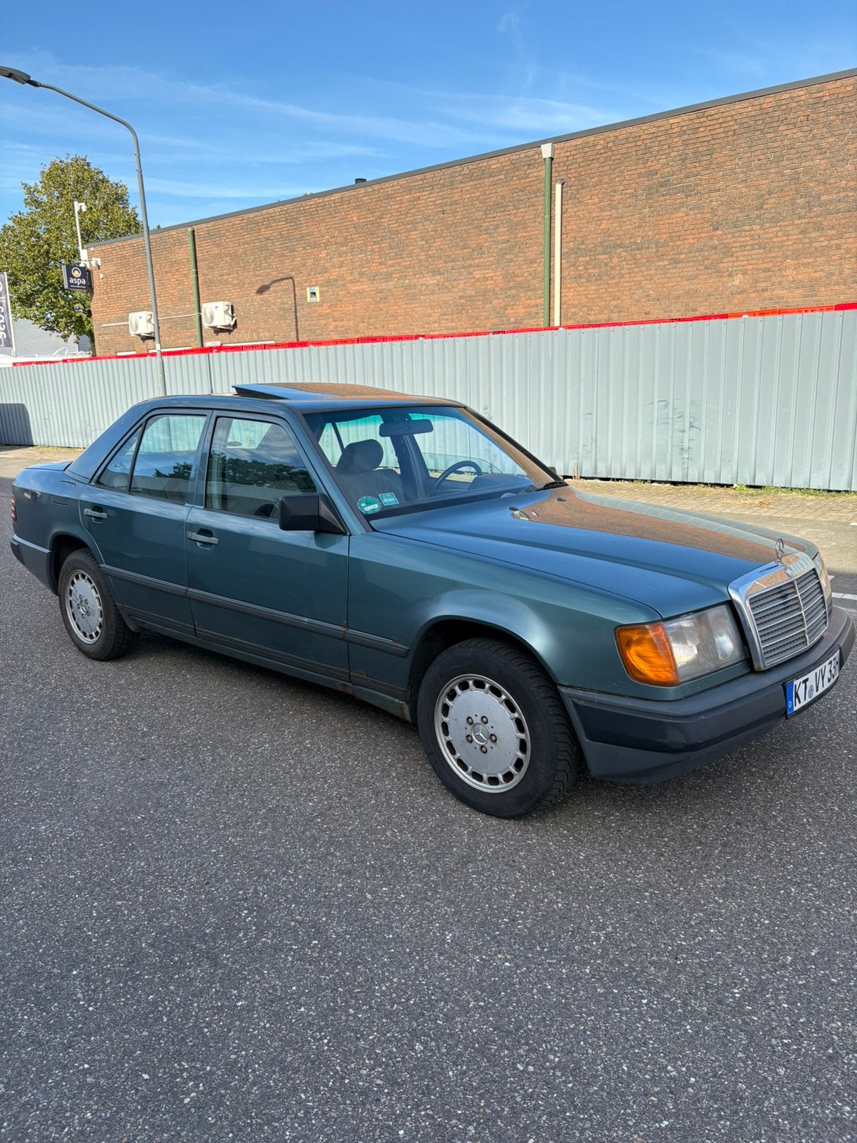Mercedes w124 300 Diesel automaat belastingvrij, foto 3